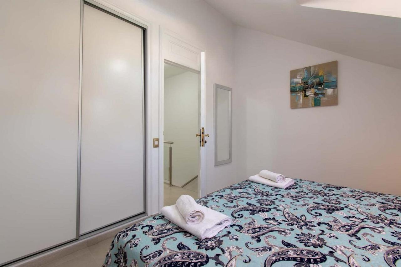 Parque Santiago Ii Duplex Apartamento *